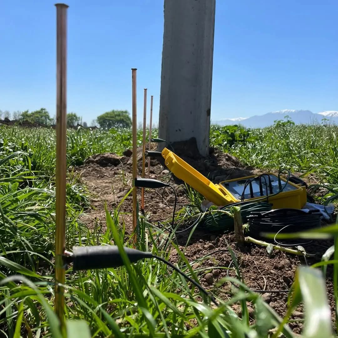 Trabajo eléctrico en terreno